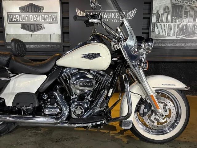 Harley-Davidson レディーM値下げ Motos Harley-Davidson Softail em Belo Horizonte e região, MG