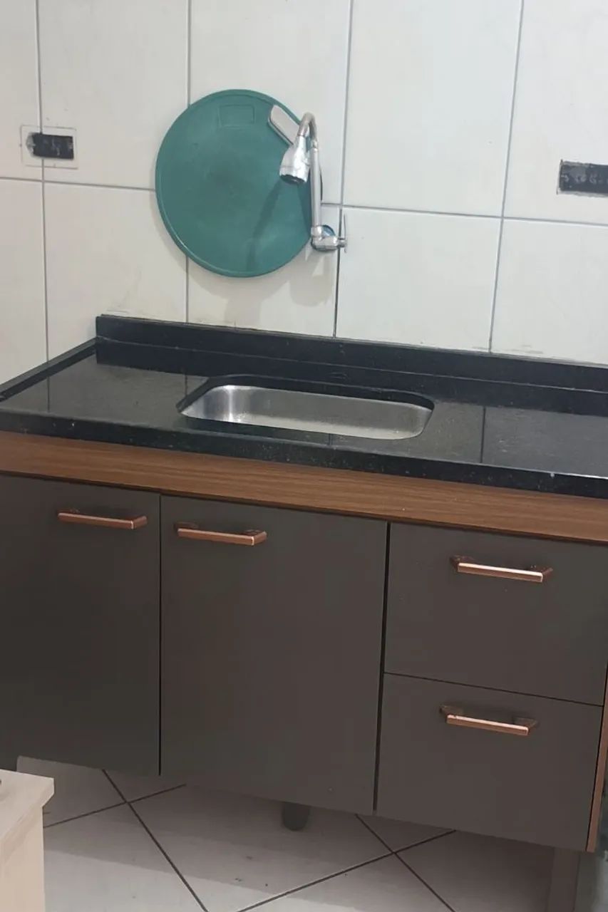 Gabinete de cozinha completo 