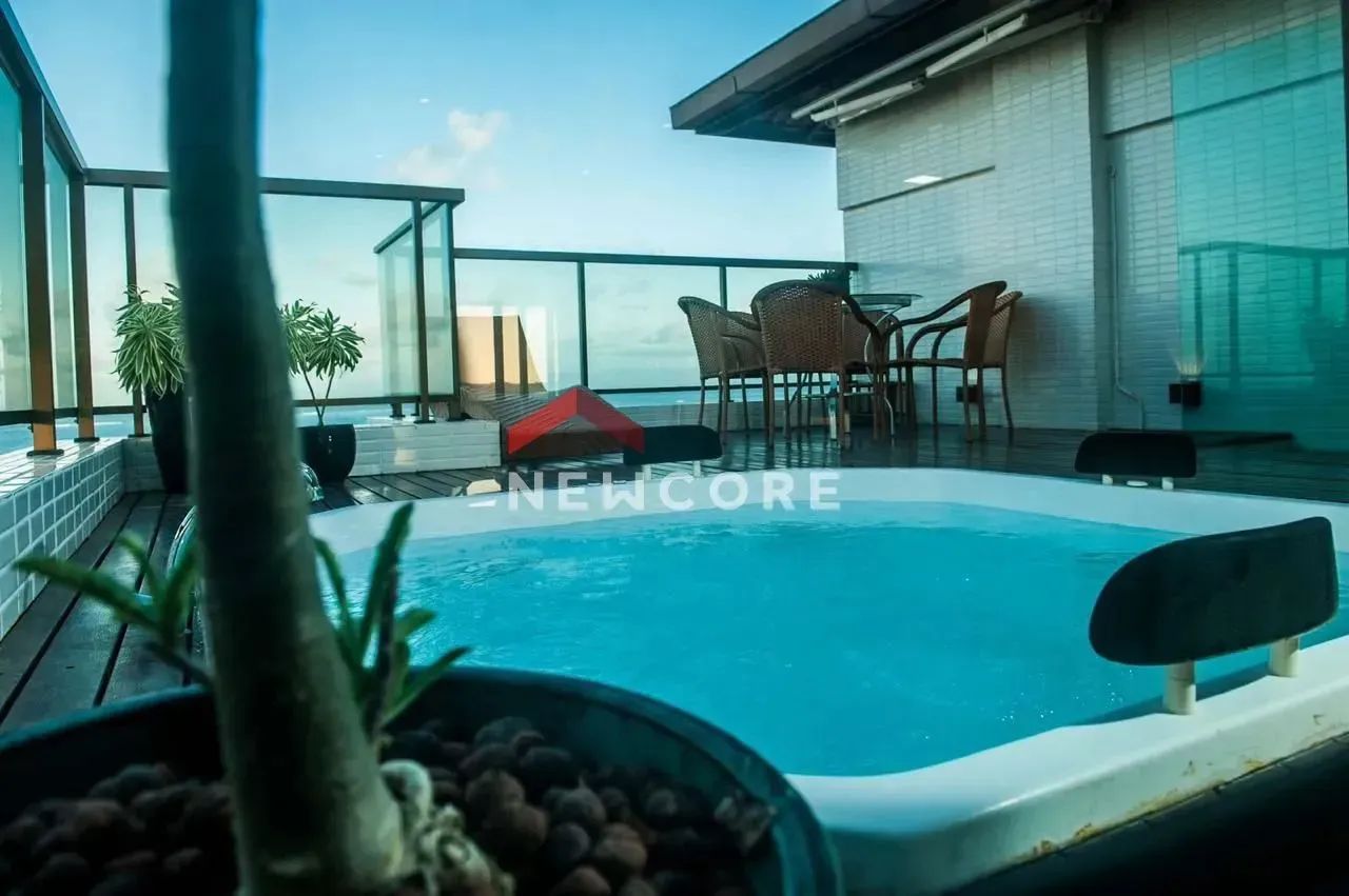 Apartamento em Rua Leonor Viana de Souza Carvalho - Poço - Cabedelo/PB