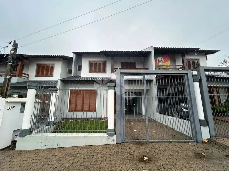 Apartamento em CENTRO