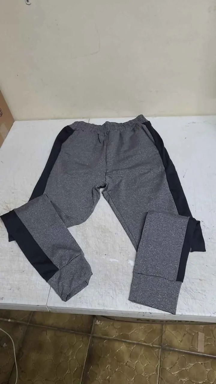 Moletom Feminino Felpado - Conforto e Estilo em Cinza ou Preto (P/M) - Foto 5