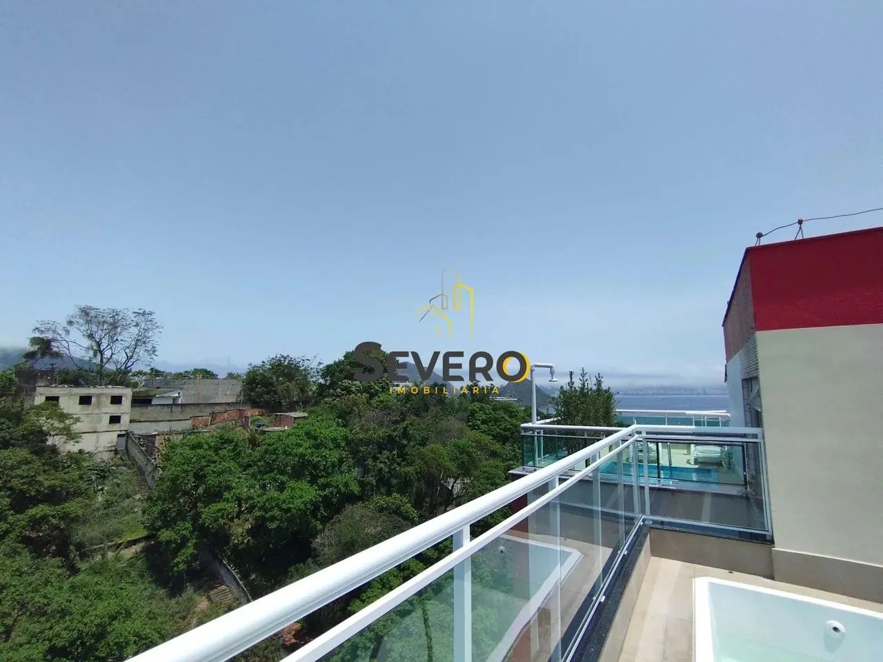 Cobertura de 3 quartos na quadra da praia - Foto 2