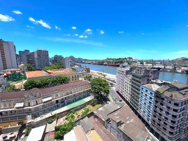 Investimento! Vendo Sala Comercial no Centro com 37m² e Vista Panorâmica - R$ 80.000,00