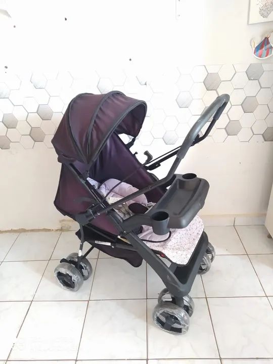 Carrinho de bebê Solare Tutti baby preto com branco! 