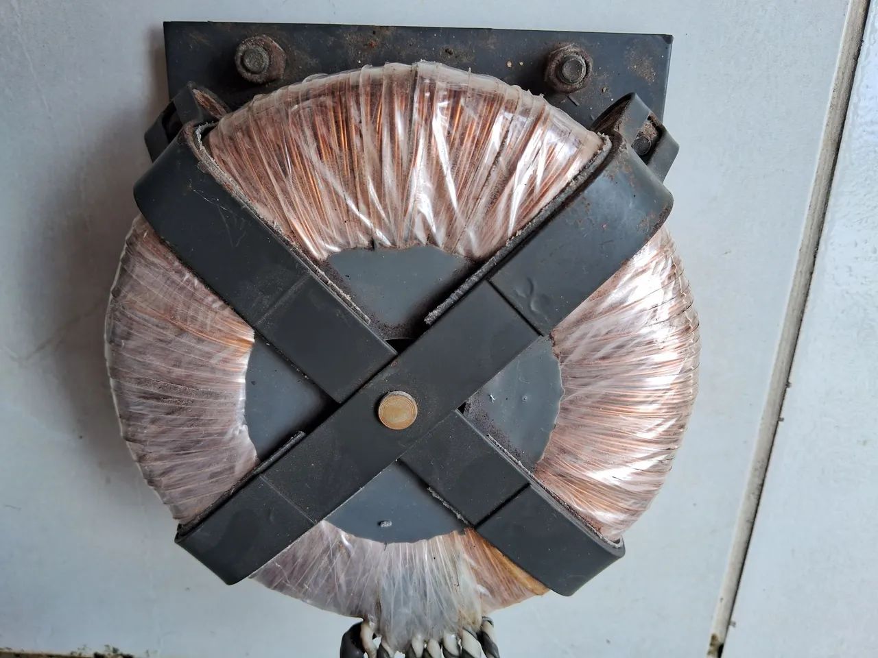 Fonte caixa ativa 700w - Foto 3