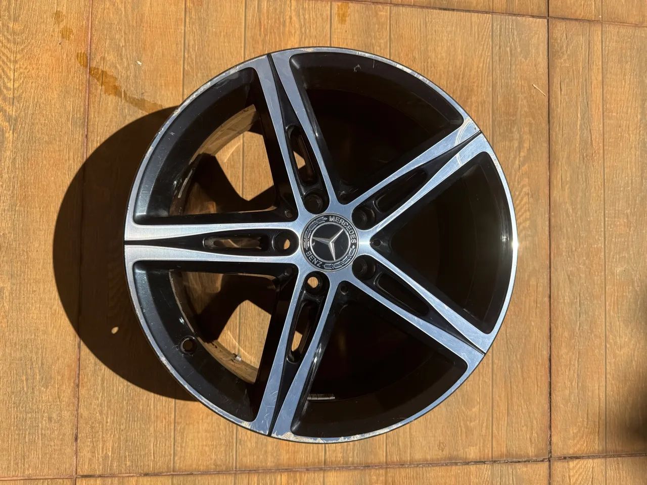 Roda Aro 18 Original Mercedes A200 Style 2020 - Semi Nova - Foto 2