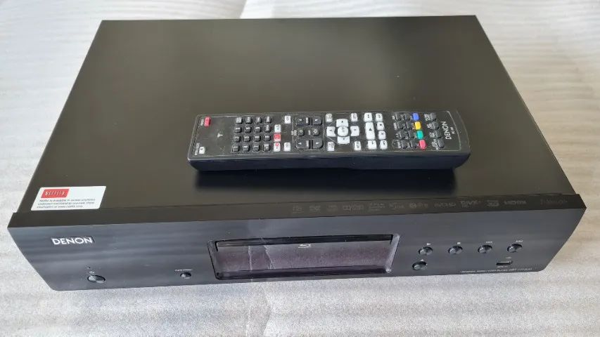Denon DBT-1713UD CD SACD DVD Blu Ray Player