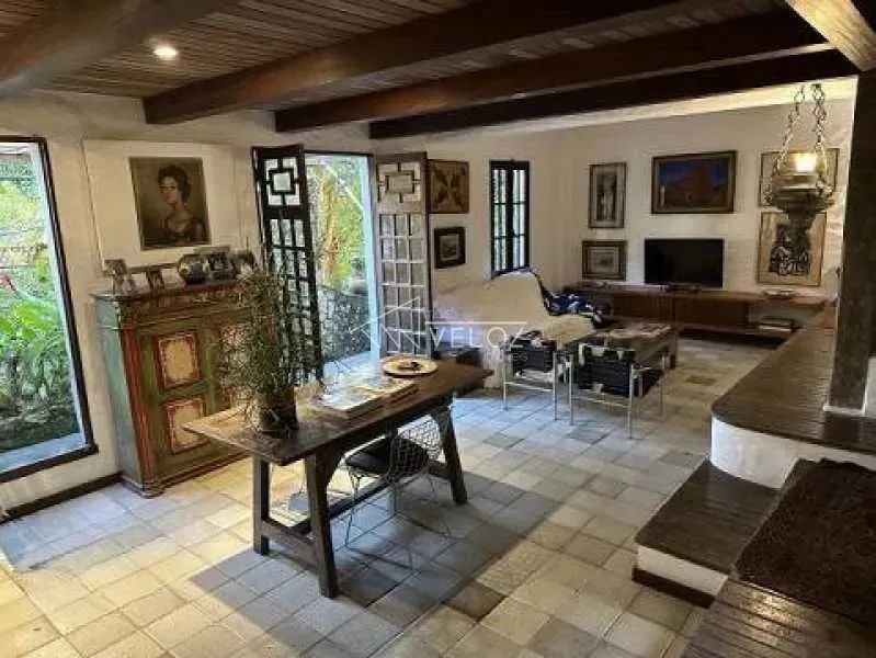Casa de rua - Triplex / Residencial / Lagoa - Foto 4