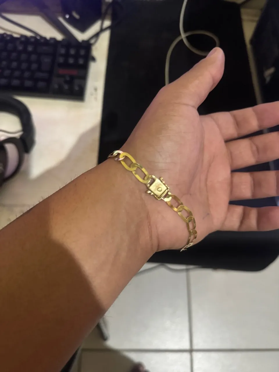 Pulseira de ouro 440R$ o G, aceito troca