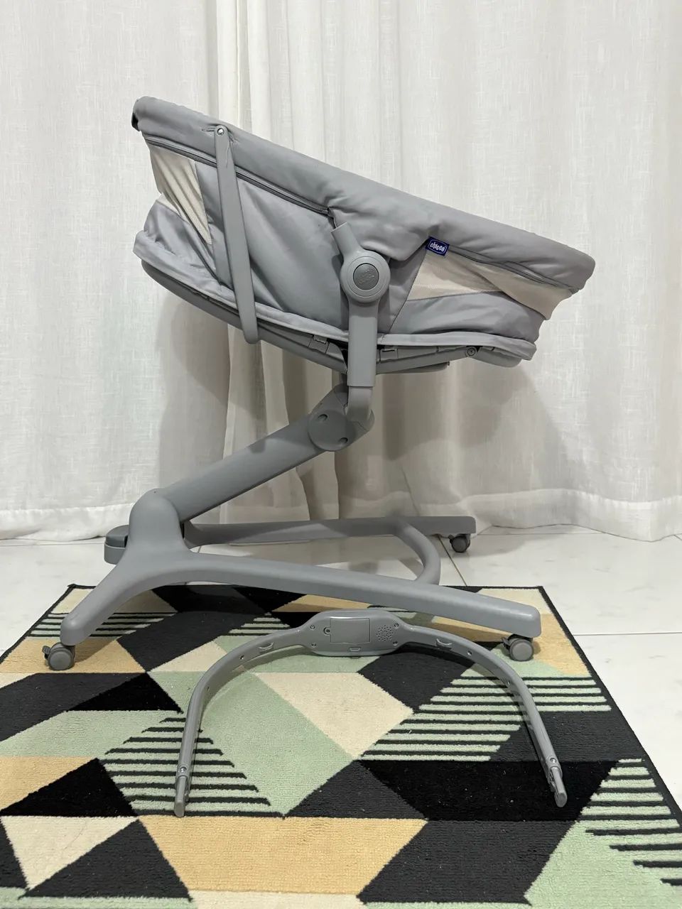 Berço Portátil Moisés - Chicco Baby Hug 4 em 1 - Foto 3