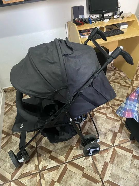 Carrinho de Bebê Dobrável
