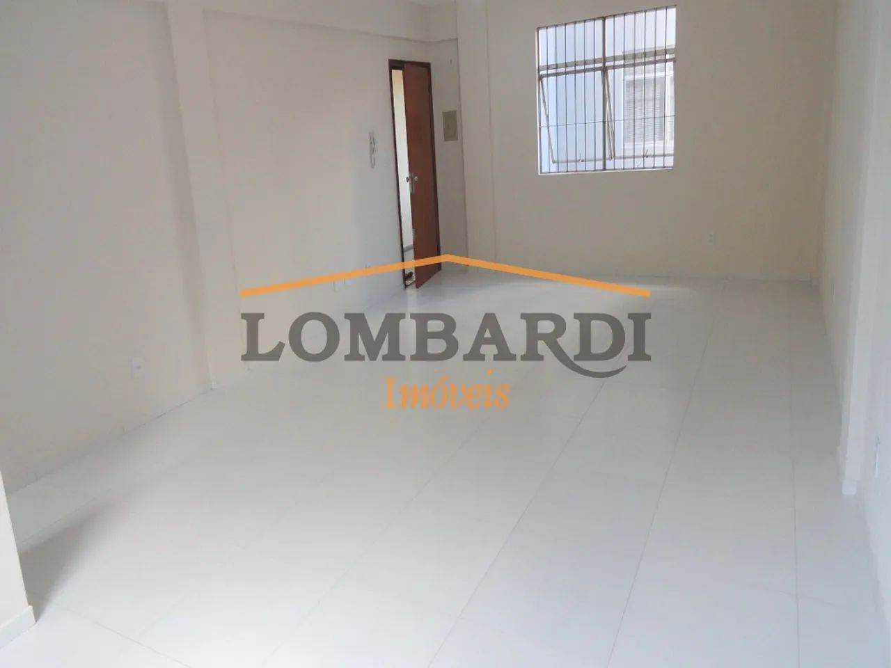 SALA COMERCIAL em Porto Alegre - RS, Floresta - Foto 2