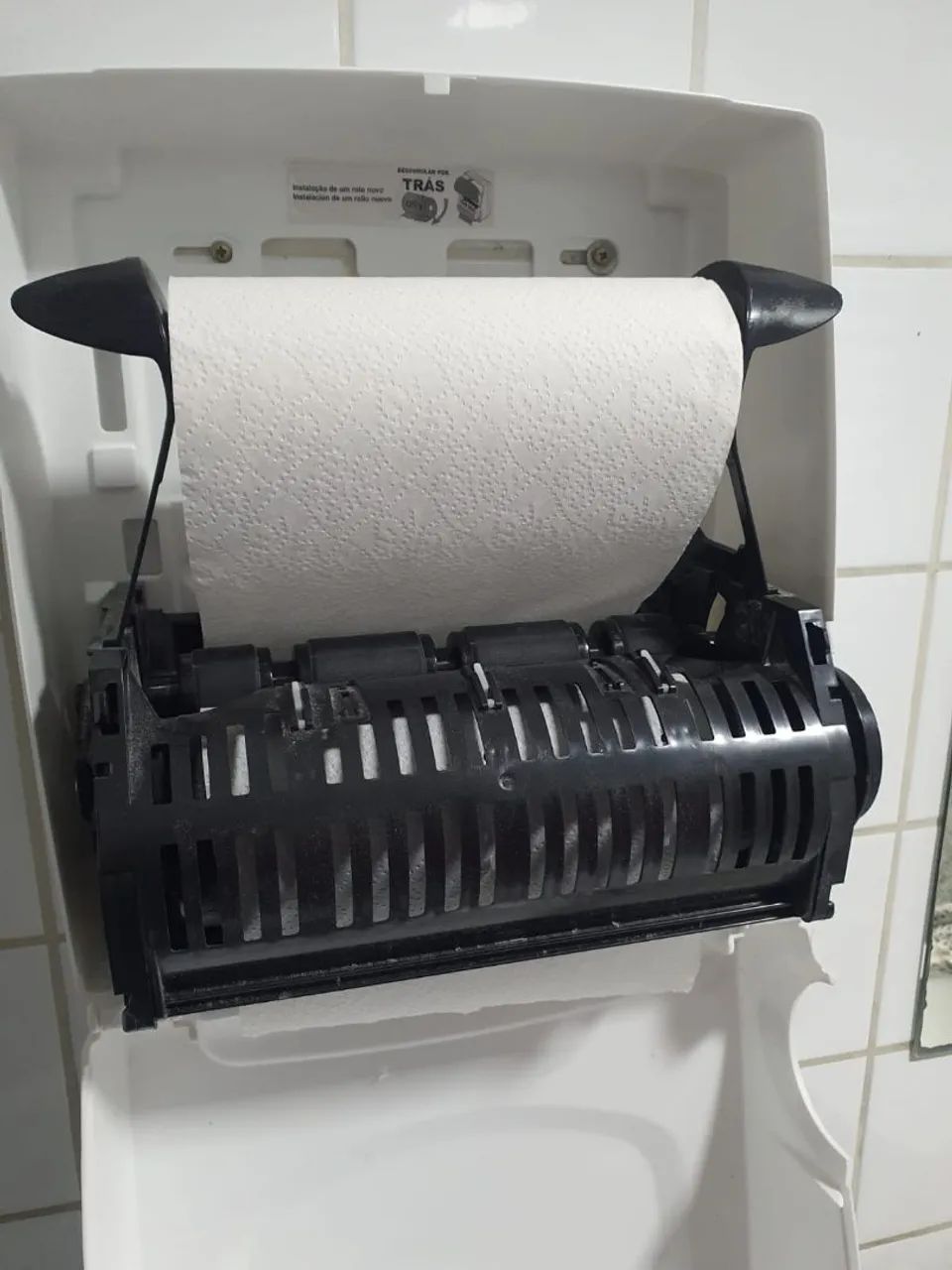 Toalheiro Dispensador Papel Toalha Bobina 200m Auto Corte Transparente Super Promoção  - Foto 2