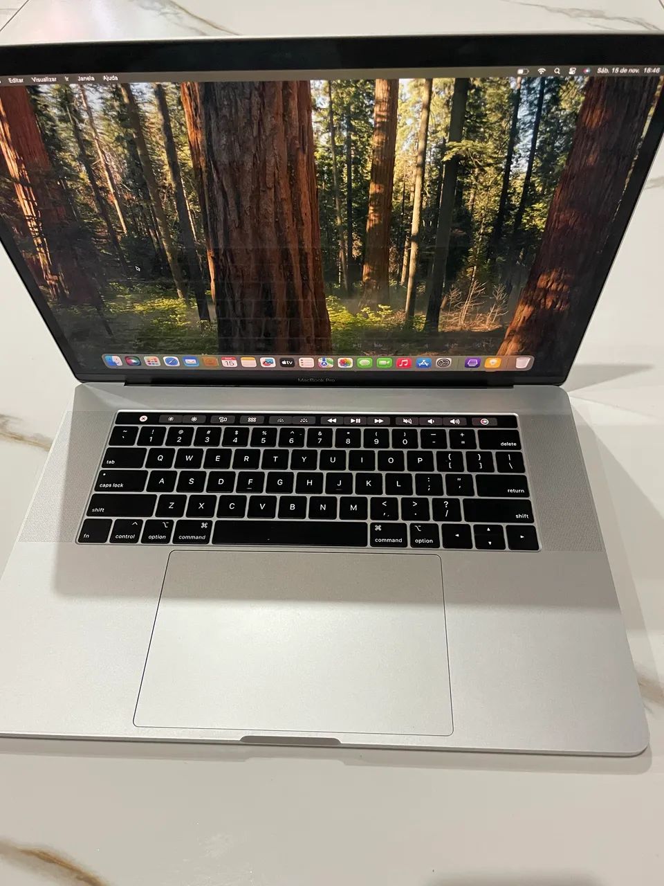 MacBook Pro TOUCHBAR (2019) i7 16GB RAM 256SSD PLACA 4GB AMD