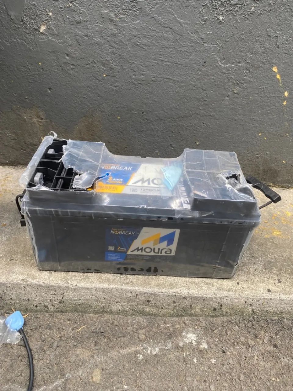 Bateria Moura 12V 75Ah