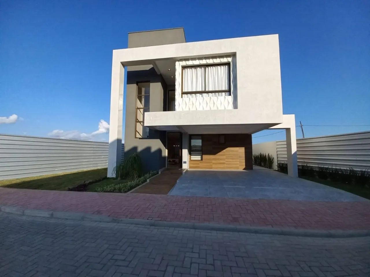 Ultimas Unidades do Condomínio RESERVA EVO  Duplex com 4/4 sendo 2 suítes