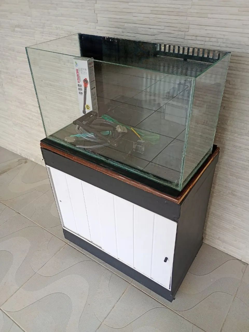 Aquário 200L + acessórios + Móvel - Pronto para Montar! 