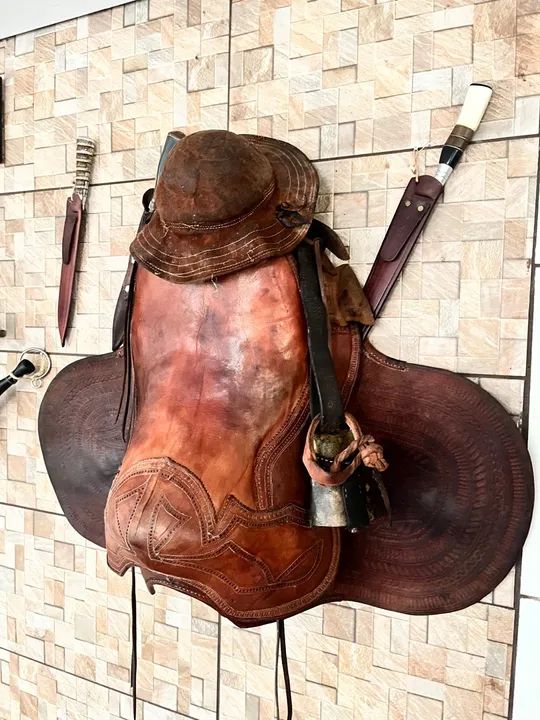 Sela de Couro Legítima - Artesanal