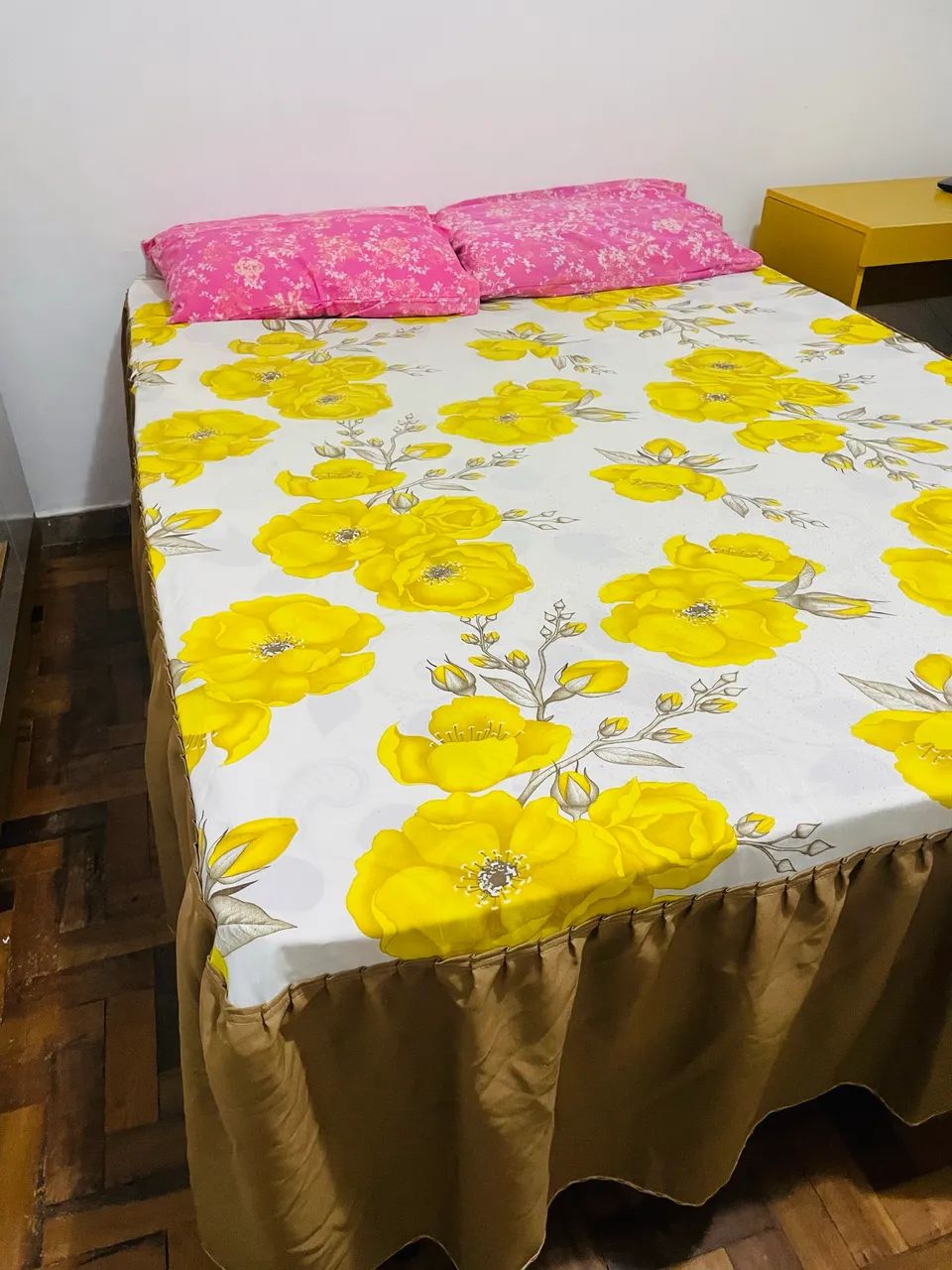 Cama box de casal com colchão - pouco uso, ótimo estado - Salvador