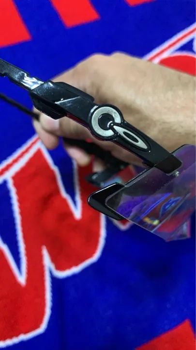 Óculos esporte Oakley lentes espelhadas - Foto 3