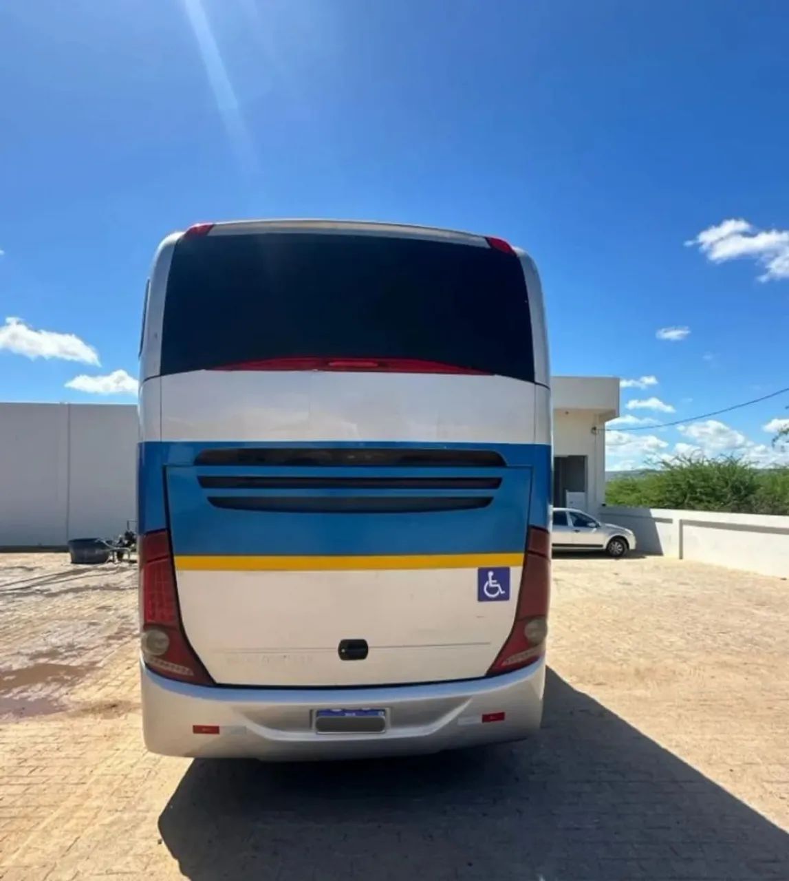 Ônibus em ótimo estado de conservação - Foto 2