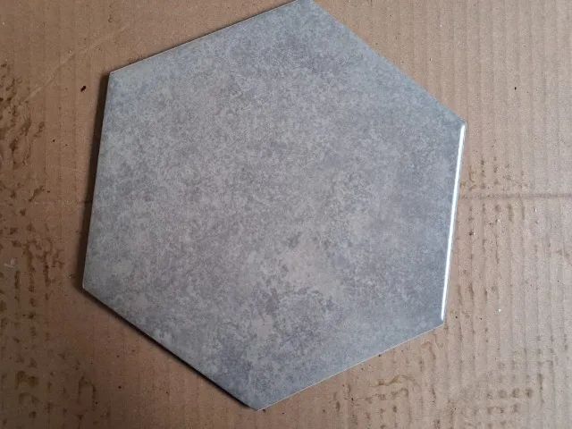 Hexagonal Gray Coating64985844344321123