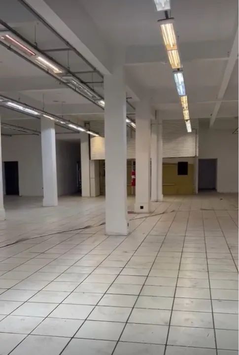 Loja no Centro de São Vicente 600m2 - Foto 4