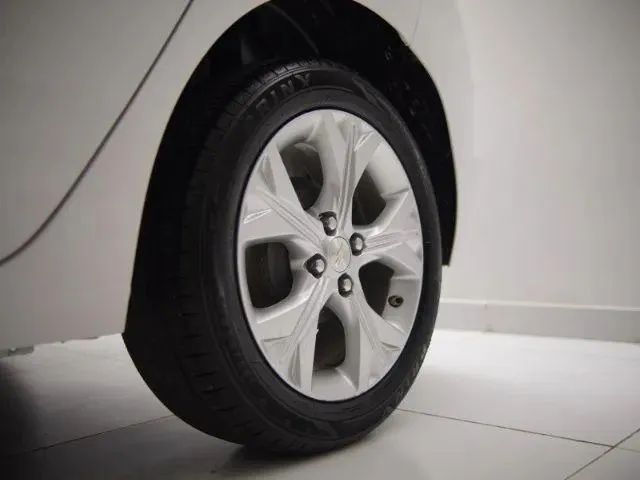 ONIX 2020 HATCH PREMIER 1.0 12V TB FLEX AUT - ESTADO IMPECÁVEL! EXCELENTE OPORTUNIDADE! - Foto 4