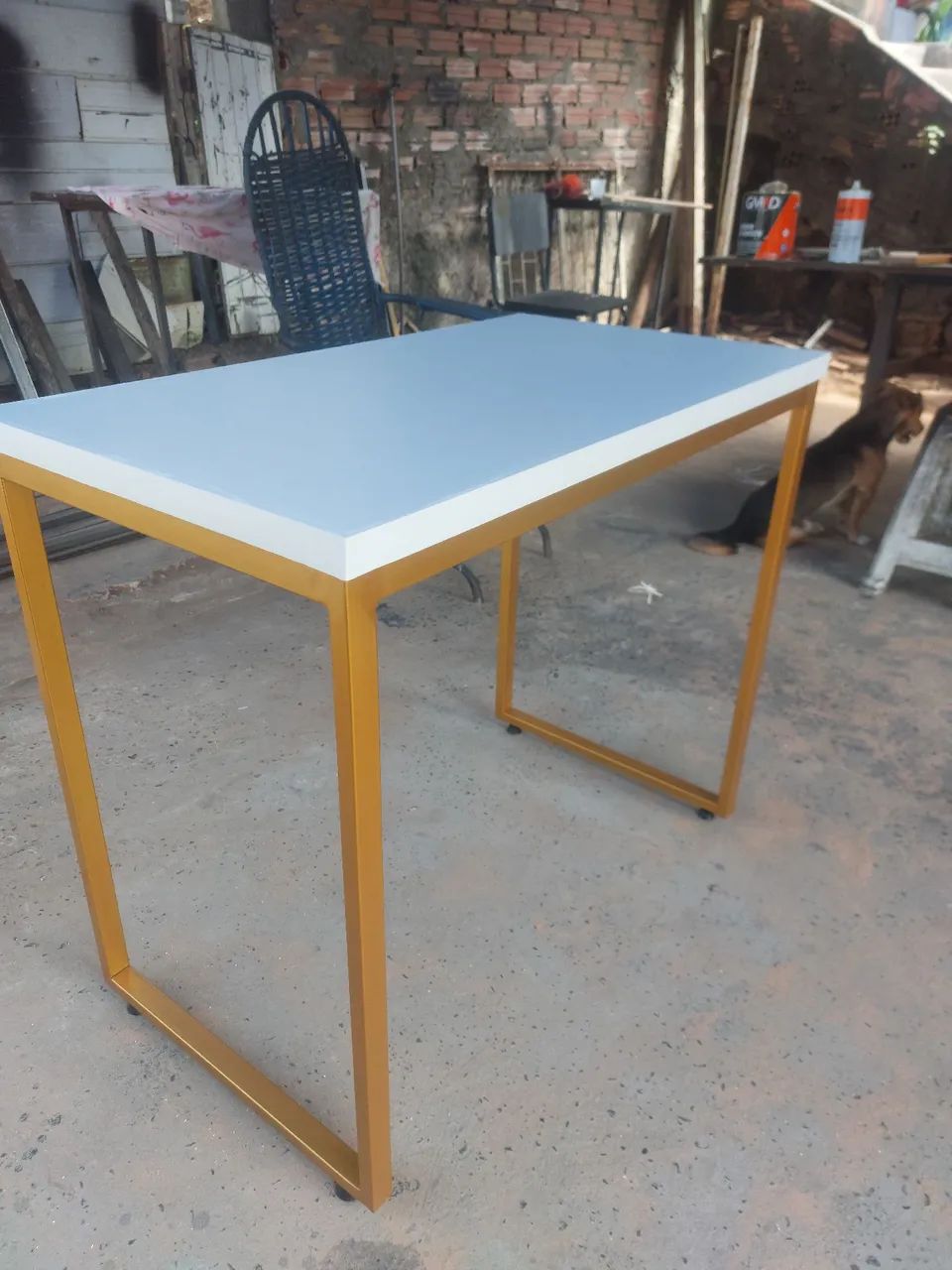 Mesa de escritório com design moderno - Foto 2