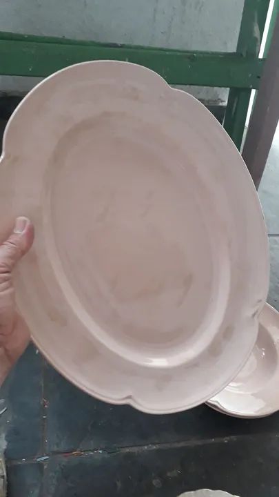 Jogo de Pratos Antigo e Travessa antigo  - Foto 5