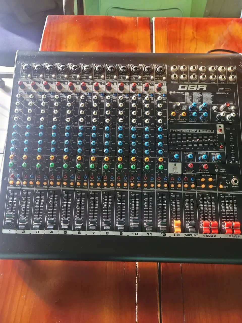 Mesa de Som 12 Canais DB, Equalizador e Efeitos - Foto 4