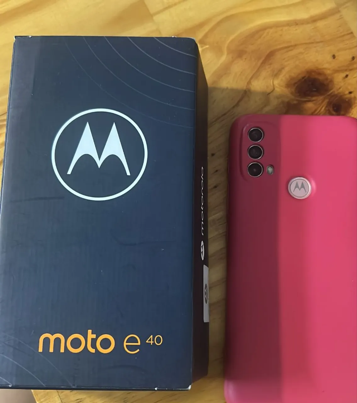 Motorola E40 semi novo