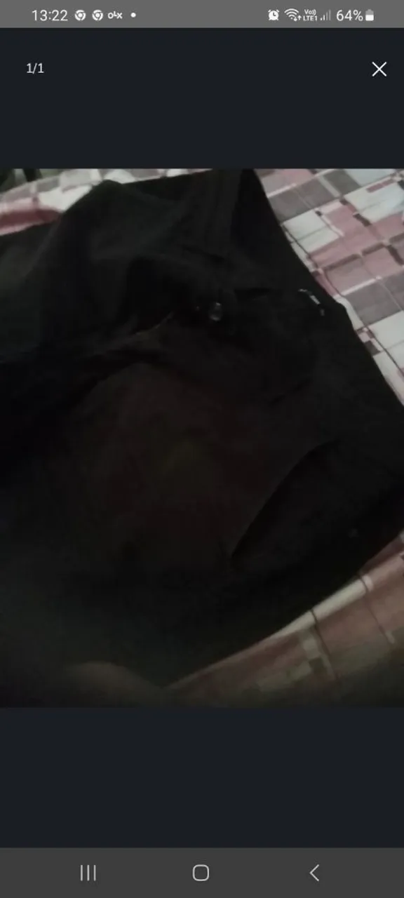 Calça preta