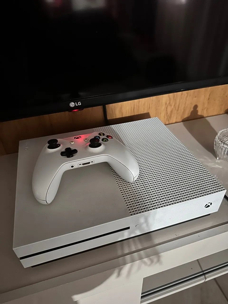 Xbox one S com 1 controle