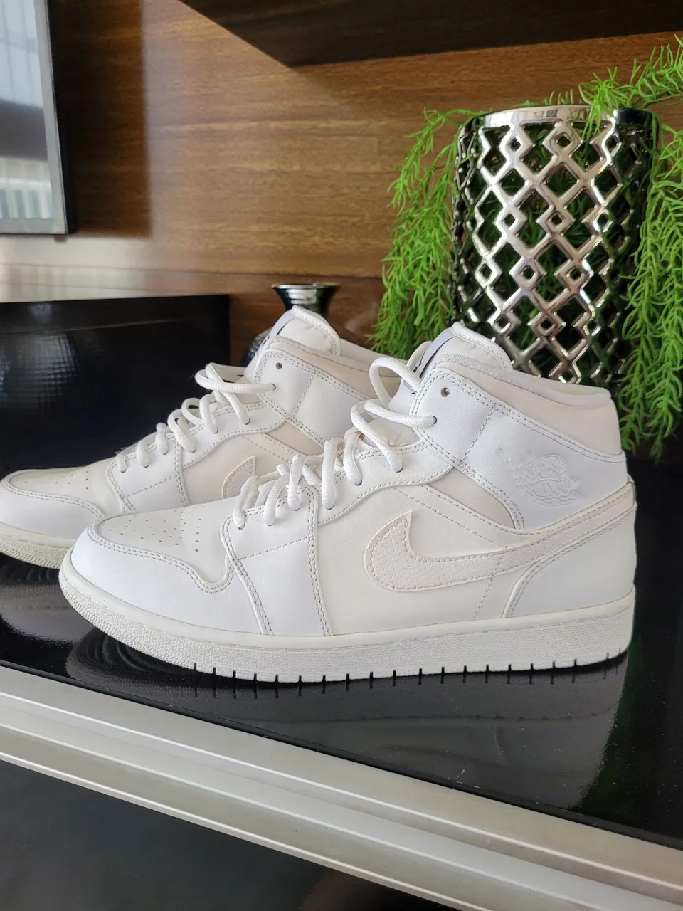 Tênis Air Jordan 1 Mid Branco