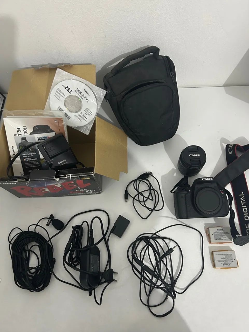 Cânon T5I + grip  - Foto 2