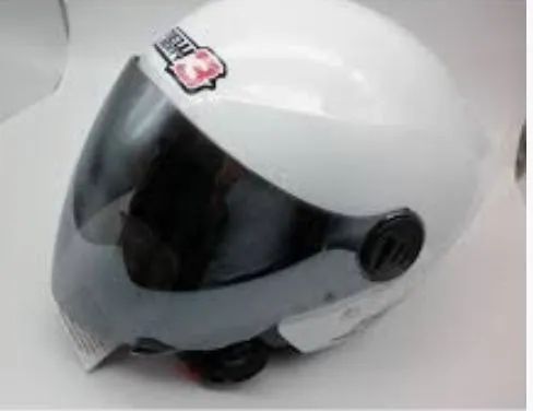 Capacete