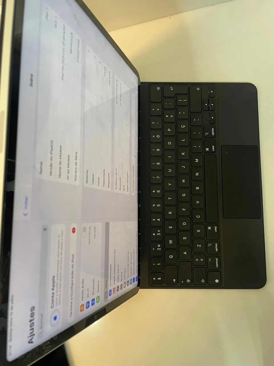 iPad Pro M1 12.9 com Keyboard