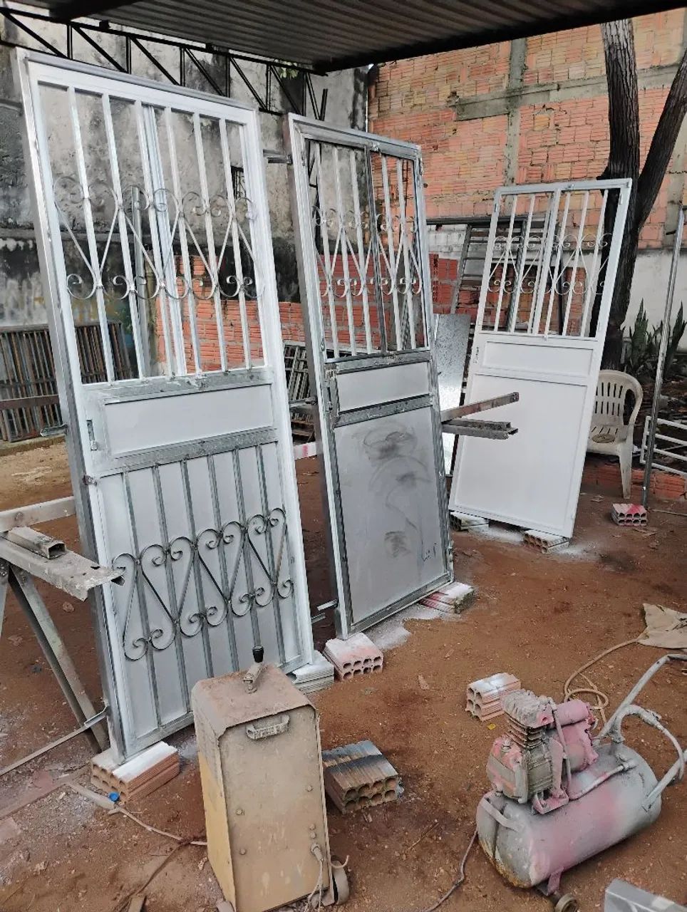 Portas de Aço com Design Moderno - Foto 2