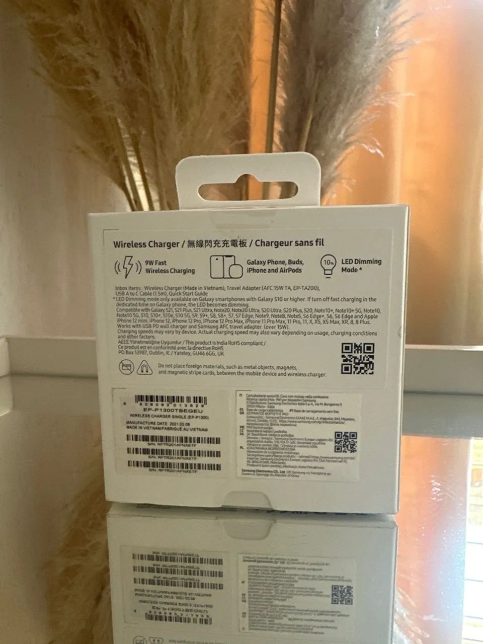 Carregador Wireless Samsung - Compatível com Galaxy, iPhone e AirPods - Foto 2