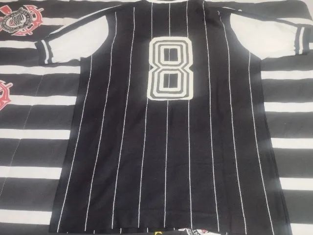 Camisa do Corinthians modelo torcedor 1983 - Foto 3