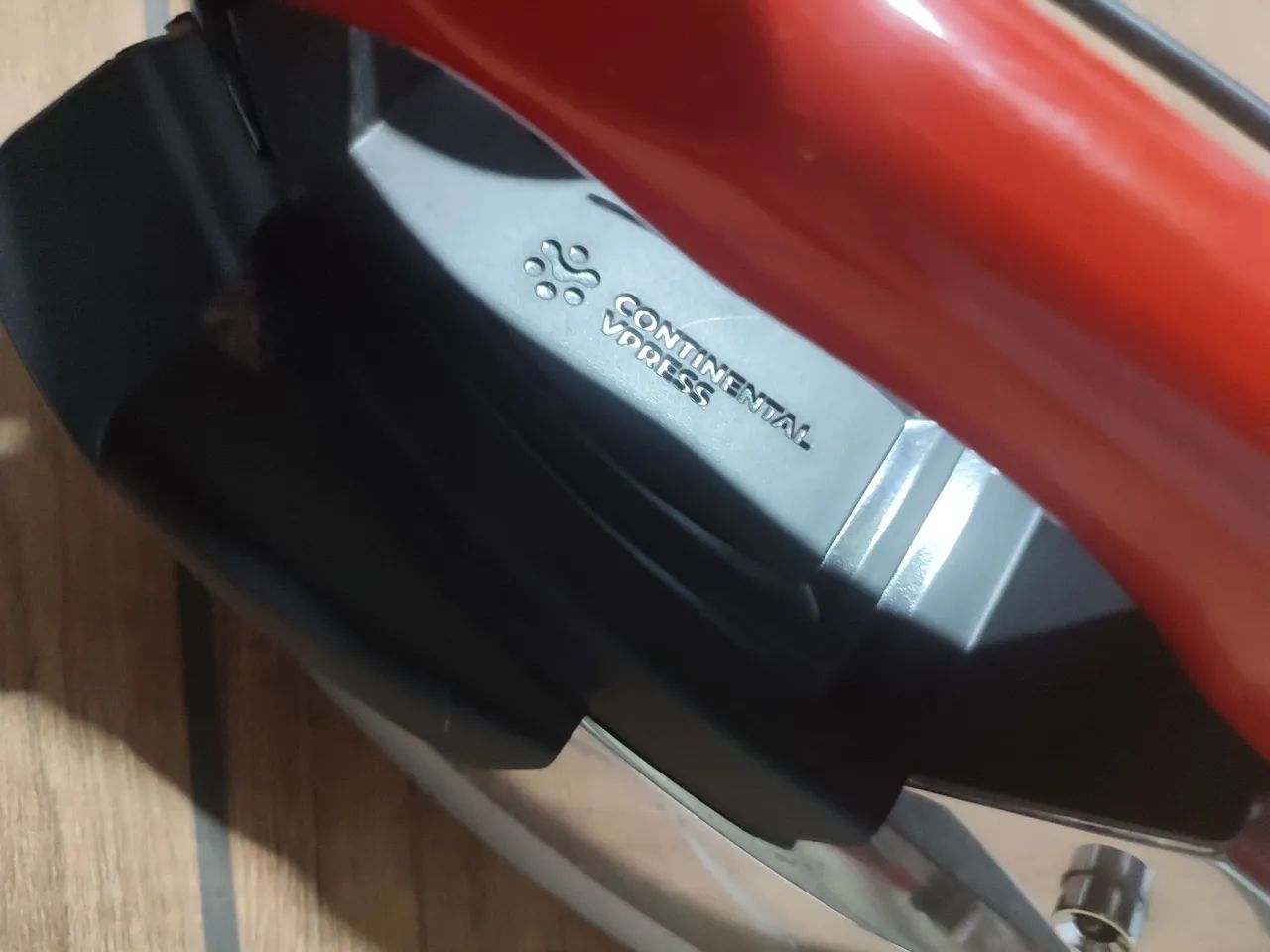 Ferro industrial continental  - Foto 3