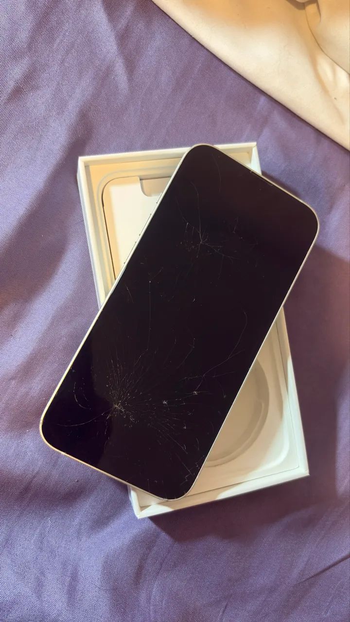 iPhone 13 branco 128gb - Foto 2