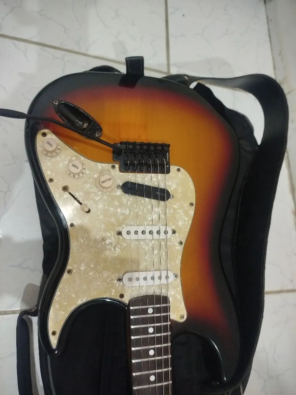Guitarra fernandes stratocaster  - Foto 2