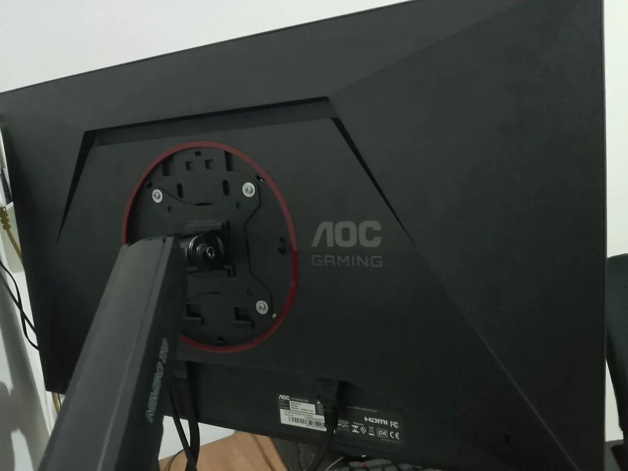 AOC AGON 27" 180HZ - Foto 2