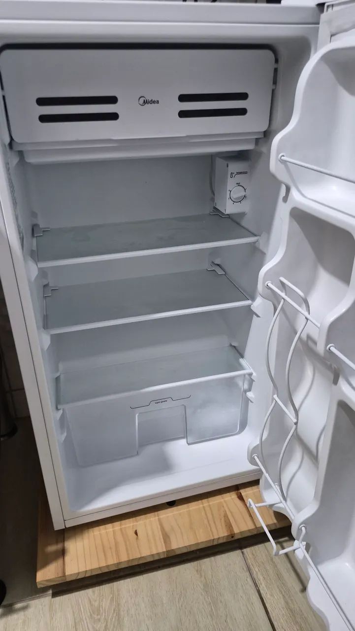 Frigobar Midea 93 L  - Foto 3