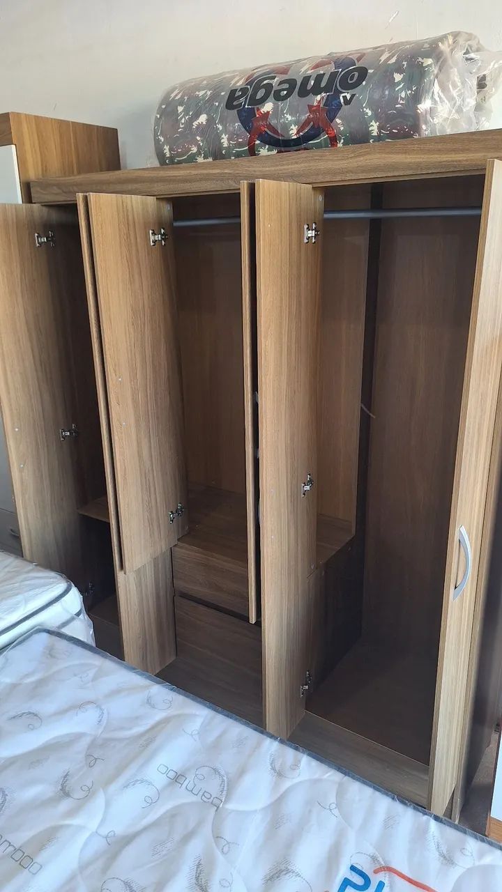 Guarda roupa novo 6 portas - Foto 2