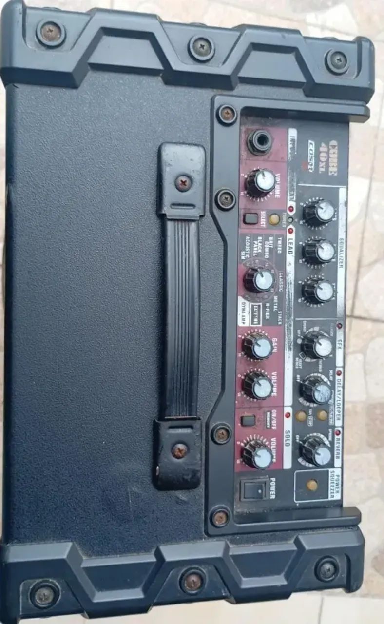 Cube Roland 40xl Amplificador De Guitarra - Foto 2