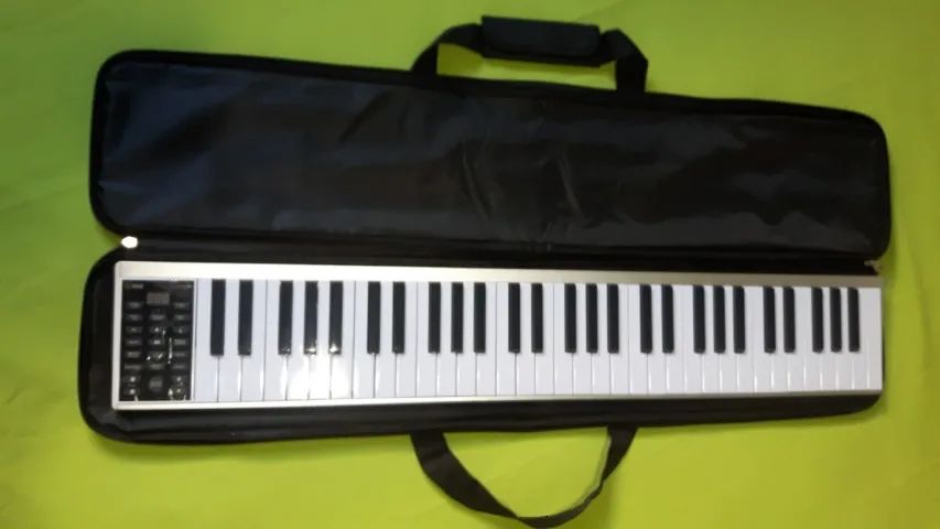 Teclado sensitivo 61 teclas Spring - Foto 2