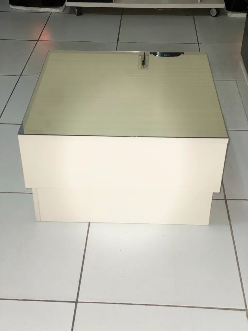 CENTRO + ESTANTE + CARRINHO AUXILIAR